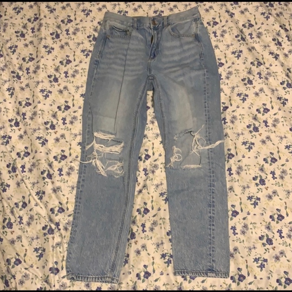 American Eagle Ripped Mom Jeans